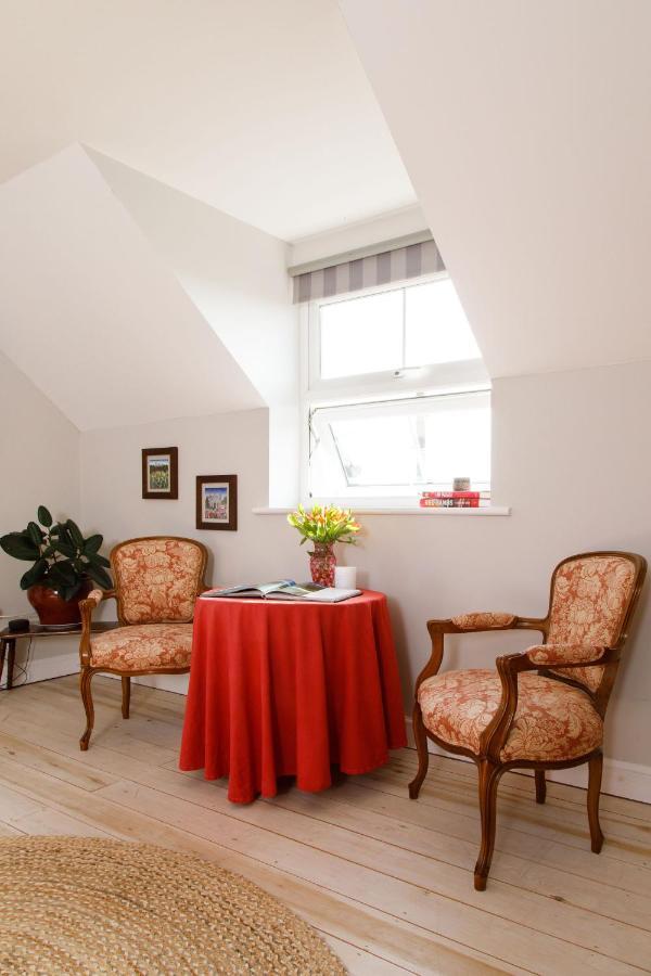 Woodfield Wellbeing Apartment Oving Luaran gambar
