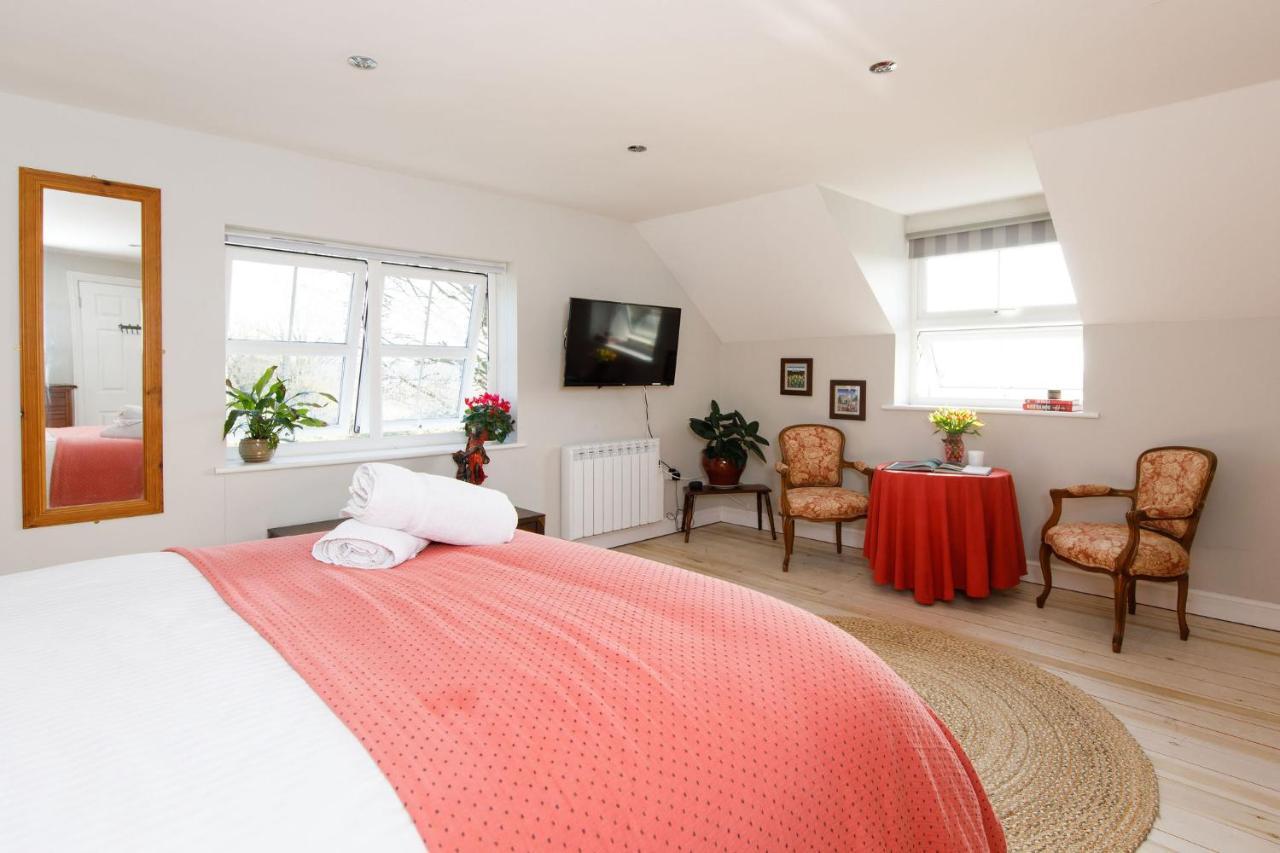 Woodfield Wellbeing Apartment Oving Luaran gambar